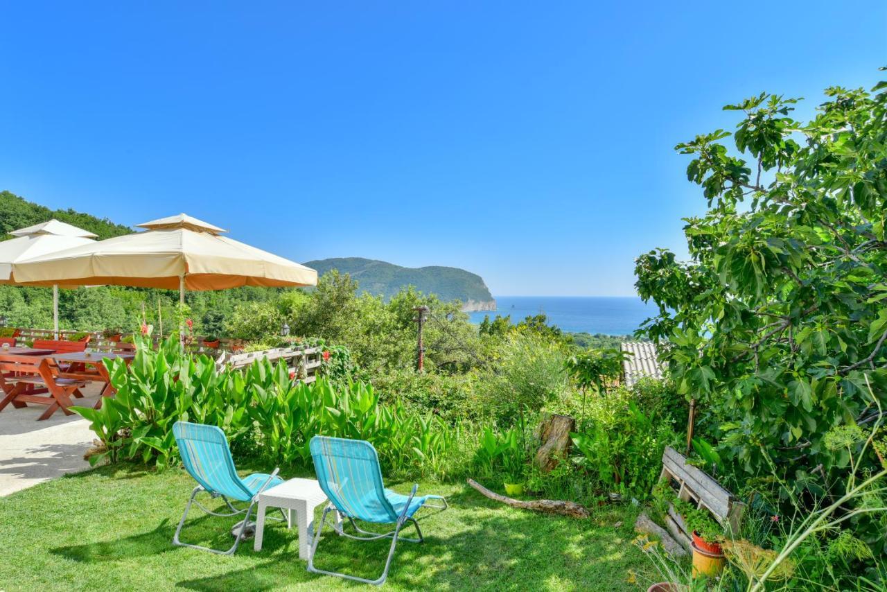 Pataki Studios Petrovac na moru Exterior foto