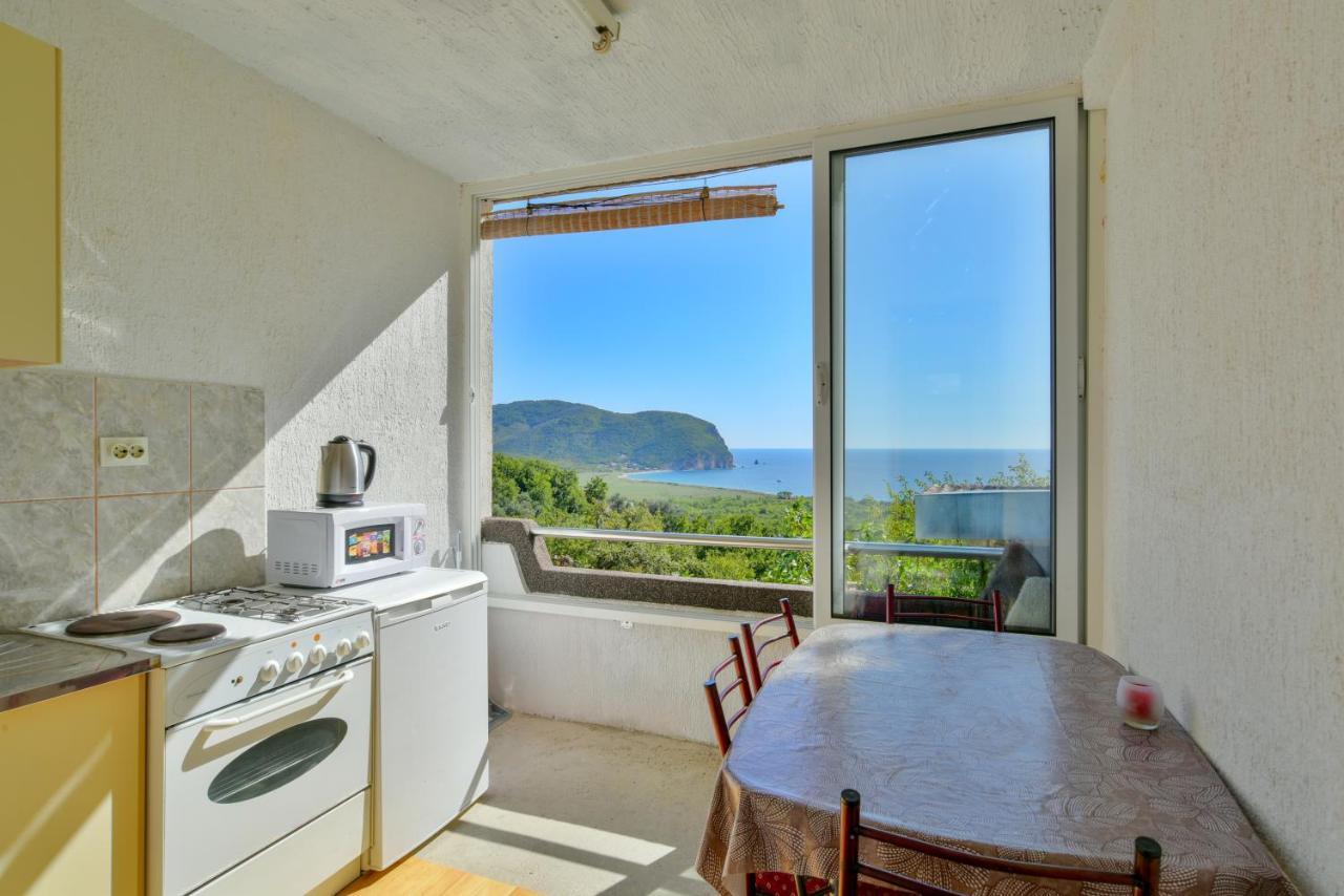 Pataki Studios Petrovac na moru Exterior foto
